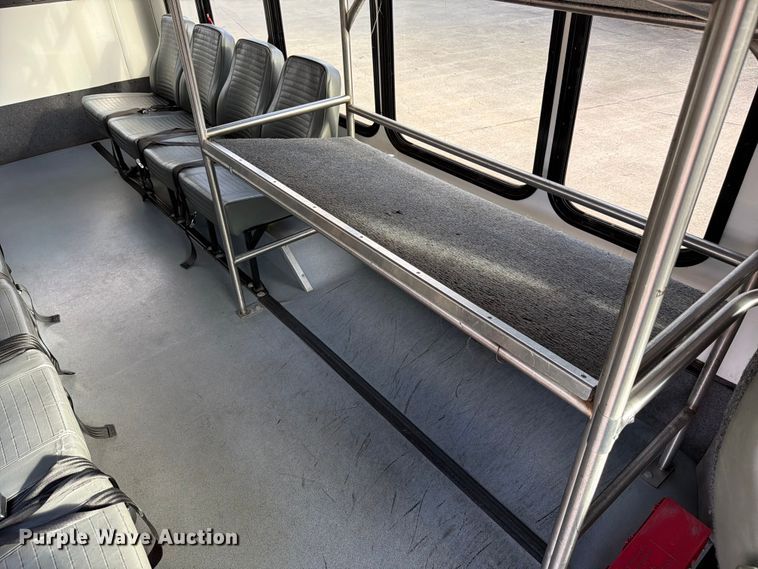 image for item DX5823 2017 Eldorado Chevrolet Express shuttle bus