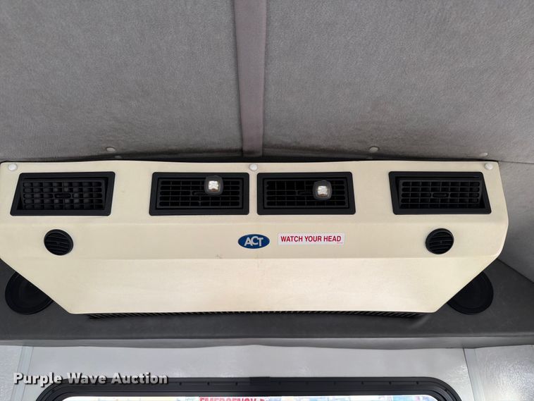 image for item DX5823 2017 Eldorado Chevrolet Express shuttle bus