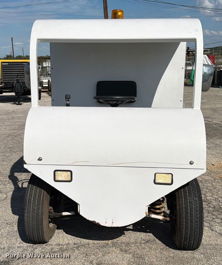 image for item DX5825 Nilfisk-Advance Cyclone 4500 4WS surface cleaner