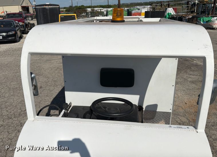 image for item DX5825 Nilfisk-Advance Cyclone 4500 4WS surface cleaner