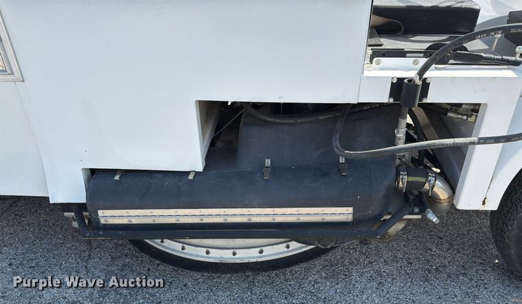 image for item DX5825 Nilfisk-Advance Cyclone 4500 4WS surface cleaner