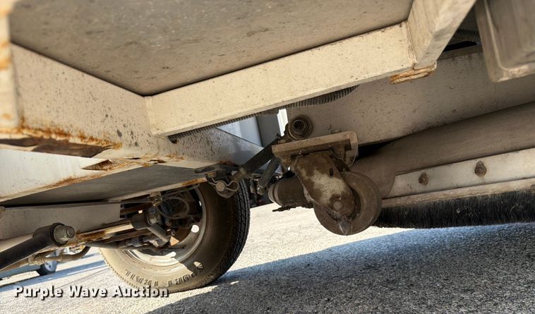 image for item DX5825 Nilfisk-Advance Cyclone 4500 4WS surface cleaner