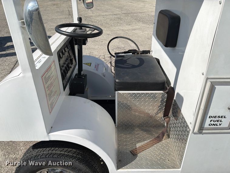 image for item DX5825 Nilfisk-Advance Cyclone 4500 4WS surface cleaner