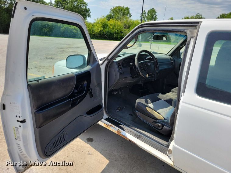 image for item DX7200 2005 Ford Ranger SuperCab pickup truck