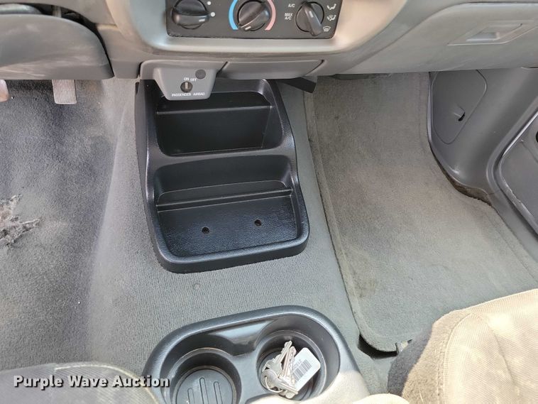 image for item DX7200 2005 Ford Ranger SuperCab pickup truck