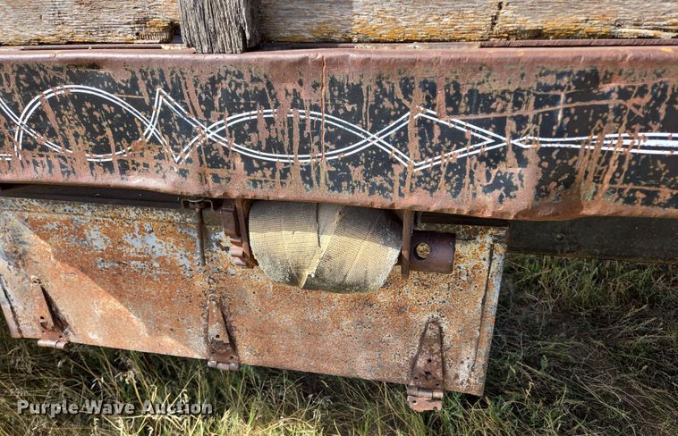 image for item DY1179 1986 Chevrolet C60 dump flatbed truck