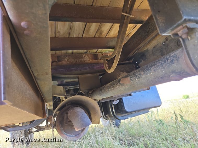 image for item DY1179 1986 Chevrolet C60 dump flatbed truck