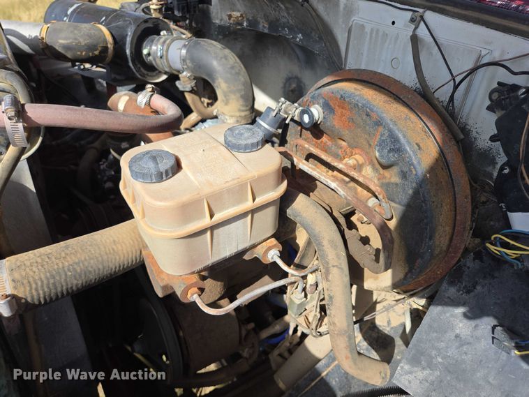 image for item DY1179 1986 Chevrolet C60 dump flatbed truck