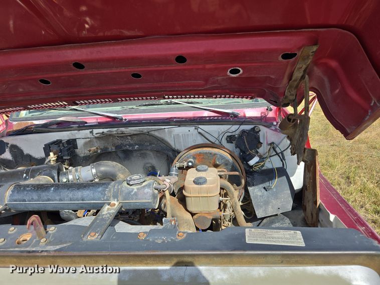 image for item DY1179 1986 Chevrolet C60 dump flatbed truck