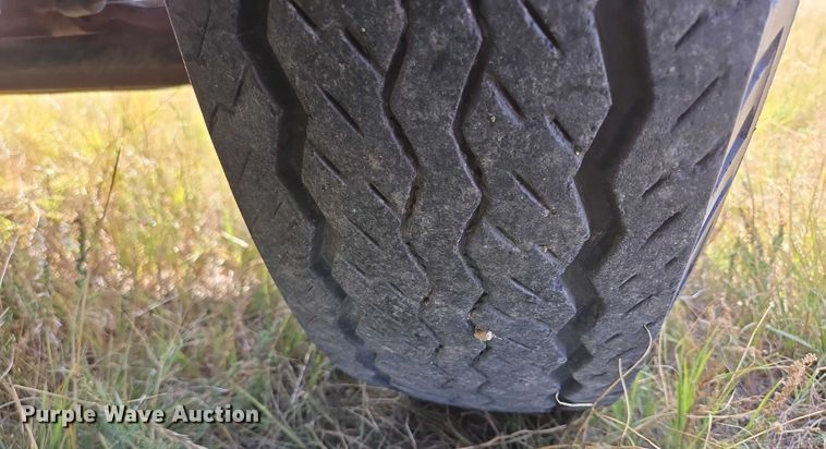 image for item DY1179 1986 Chevrolet C60 dump flatbed truck