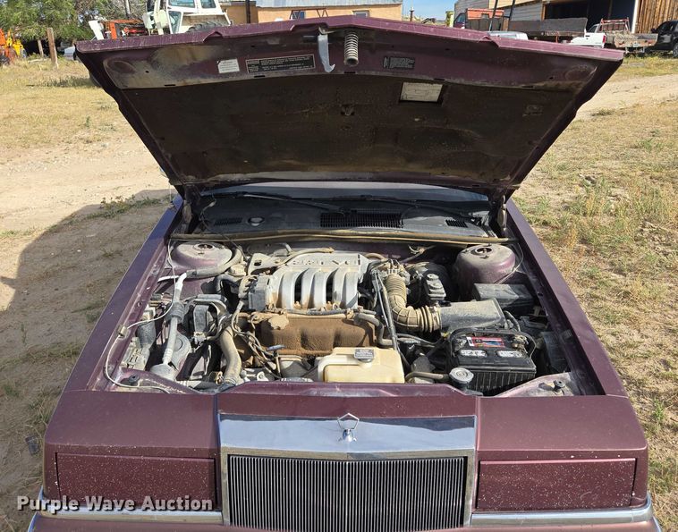 image for item DY1181 1991 Chrysler New Yorker Salon 