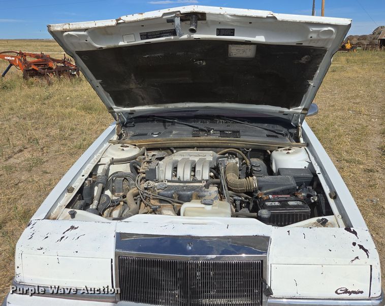 image for item DY1182 1991 Chrysler New Yorker 