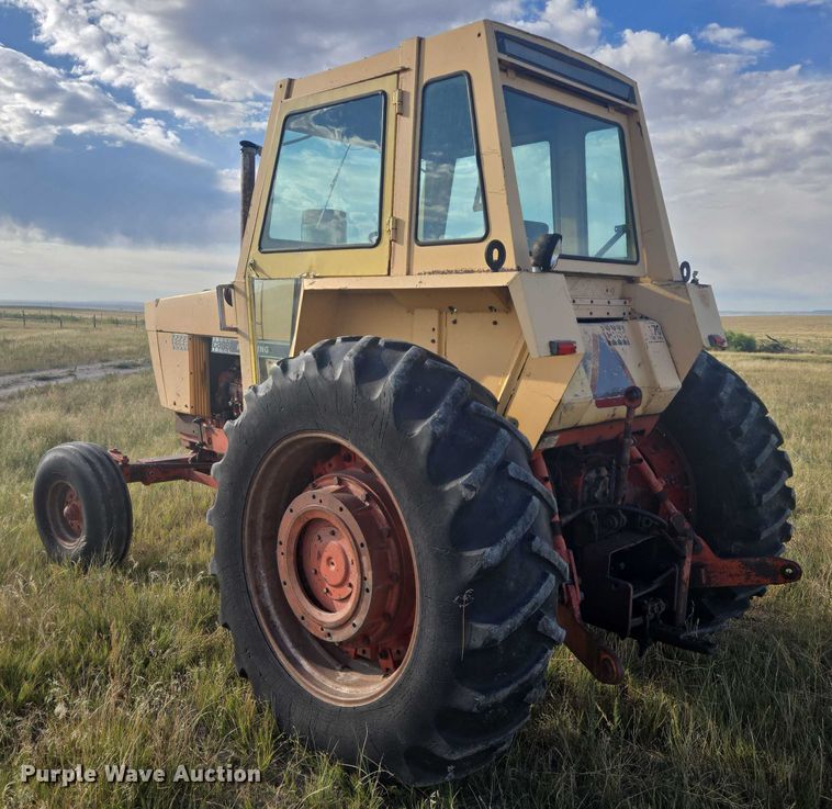 image for item DY1184 1971 Case 1170 tractor