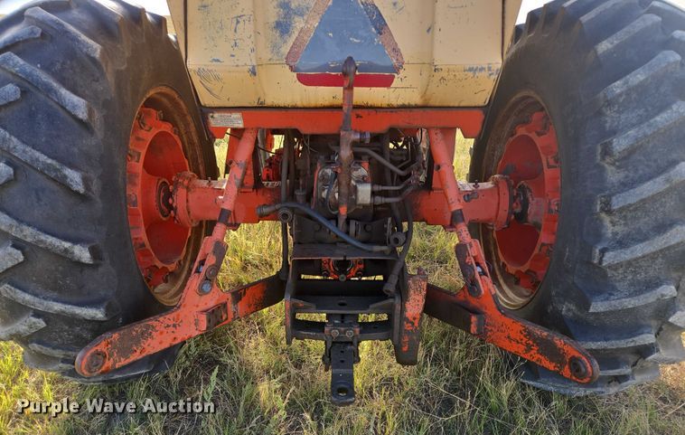 image for item DY1184 1971 Case 1170 tractor