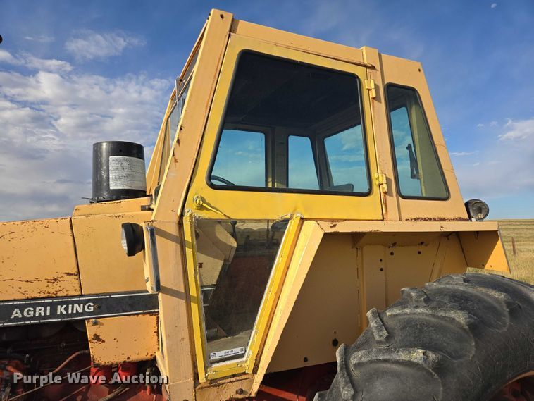 image for item DY1184 1971 Case 1170 tractor