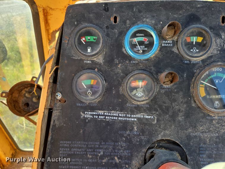 image for item DY1184 1971 Case 1170 tractor