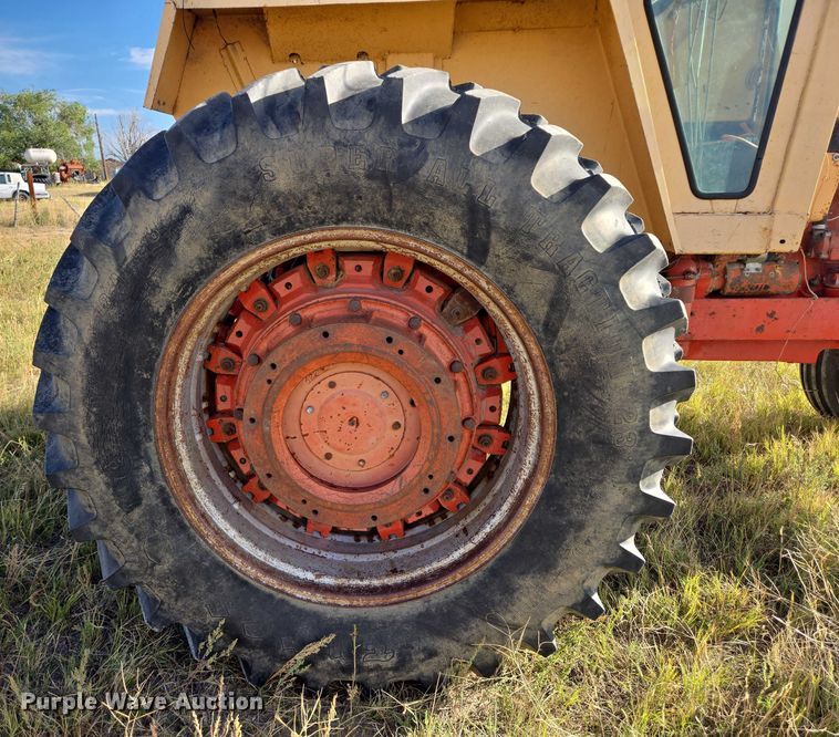 image for item DY1184 1971 Case 1170 tractor