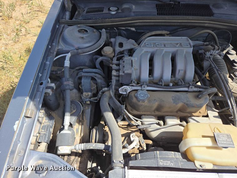 image for item DY1185 1991 Chrysler New Yorker Salon 