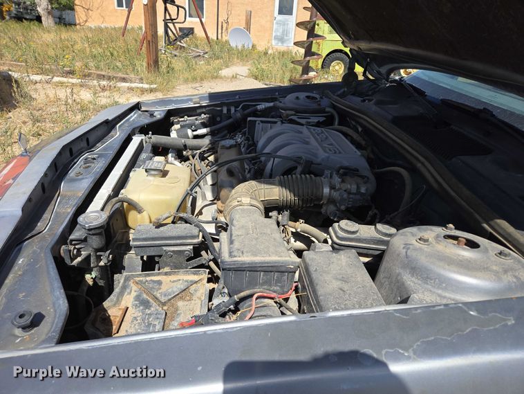 image for item DY1185 1991 Chrysler New Yorker Salon 