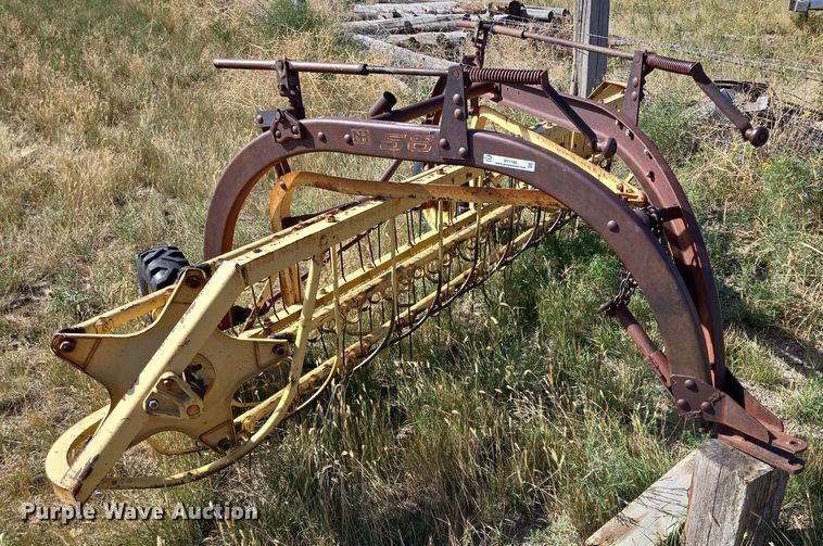image for item DY1186 New Holland 56 hay rake
