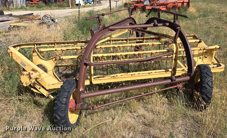 image for item DY1186 New Holland 56 hay rake