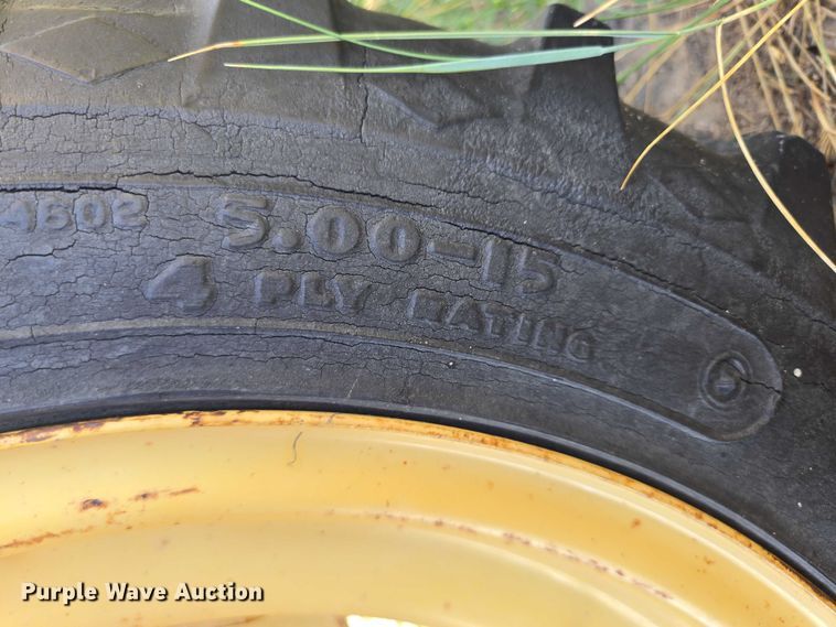 image for item DY1186 New Holland 56 hay rake