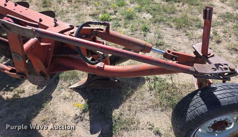 image for item DY1187 International 710 plow