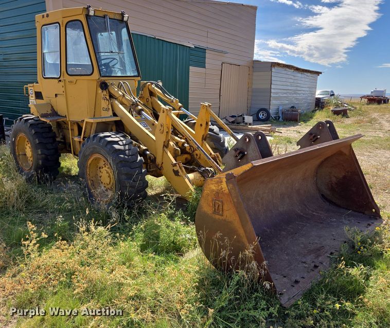 image for item DY1188 1981 Caterpillar 910 wheel loader