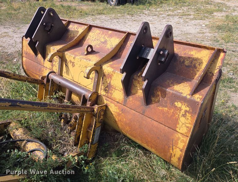 image for item DY1188 1981 Caterpillar 910 wheel loader