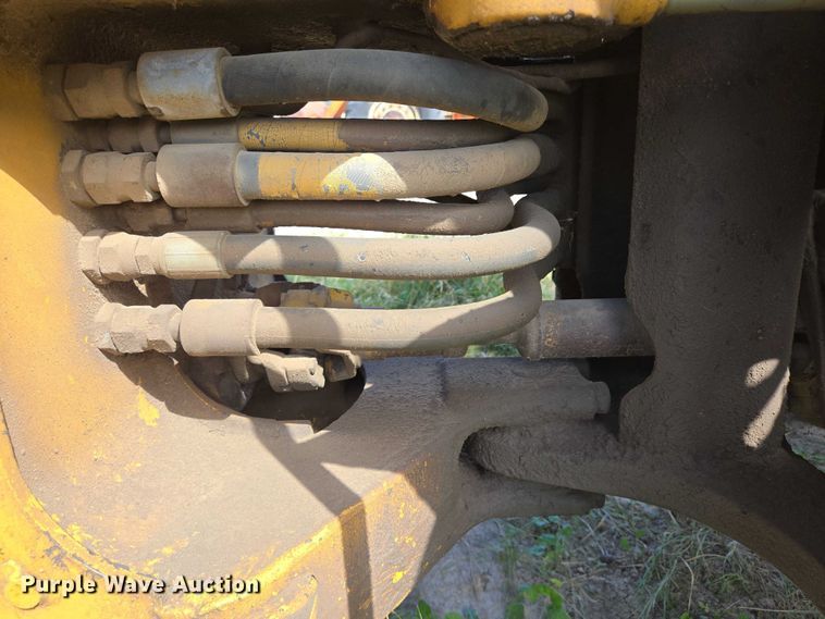 image for item DY1188 1981 Caterpillar 910 wheel loader