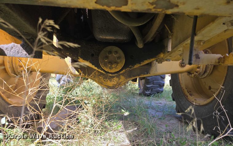 image for item DY1188 1981 Caterpillar 910 wheel loader