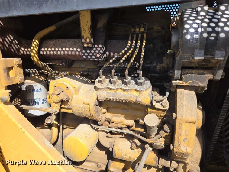 image for item DY1188 1981 Caterpillar 910 wheel loader