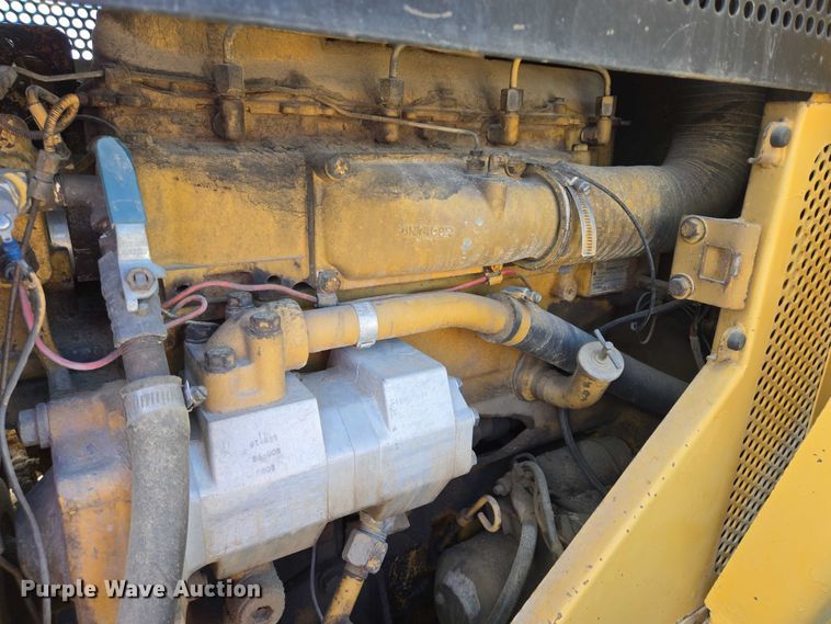 image for item DY1188 1981 Caterpillar 910 wheel loader
