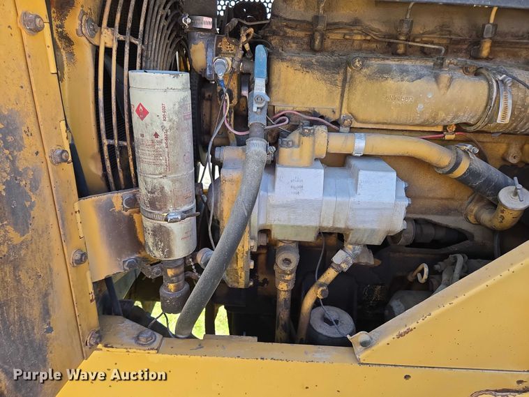 image for item DY1188 1981 Caterpillar 910 wheel loader