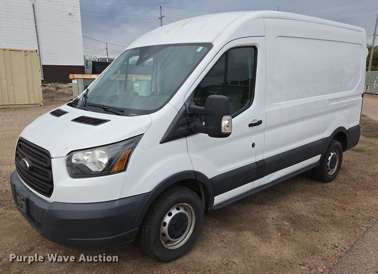 image for item DY1203 2017 Ford Transit van
