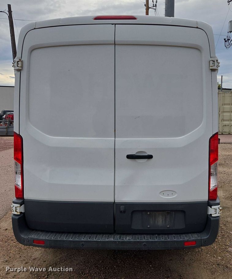 image for item DY1203 2017 Ford Transit van