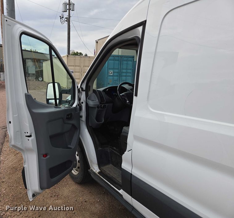 image for item DY1203 2017 Ford Transit van