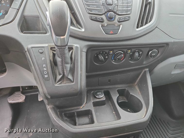 image for item DY1203 2017 Ford Transit van