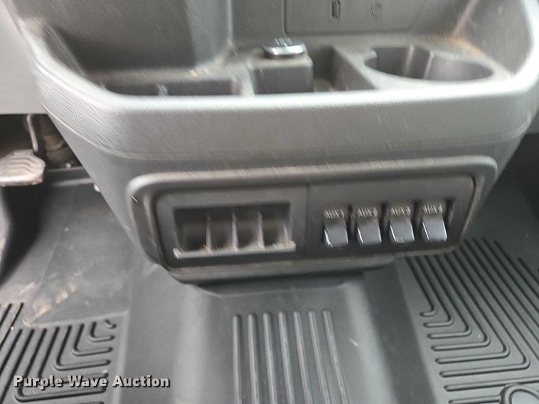 image for item DY1203 2017 Ford Transit van