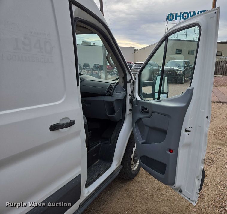 image for item DY1203 2017 Ford Transit van