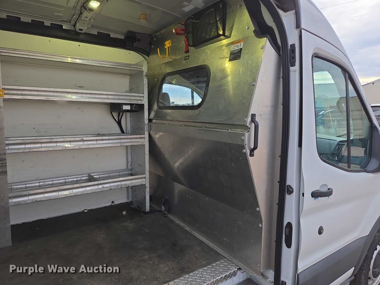 image for item DY1203 2017 Ford Transit van