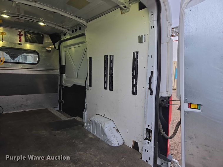 image for item DY1203 2017 Ford Transit van