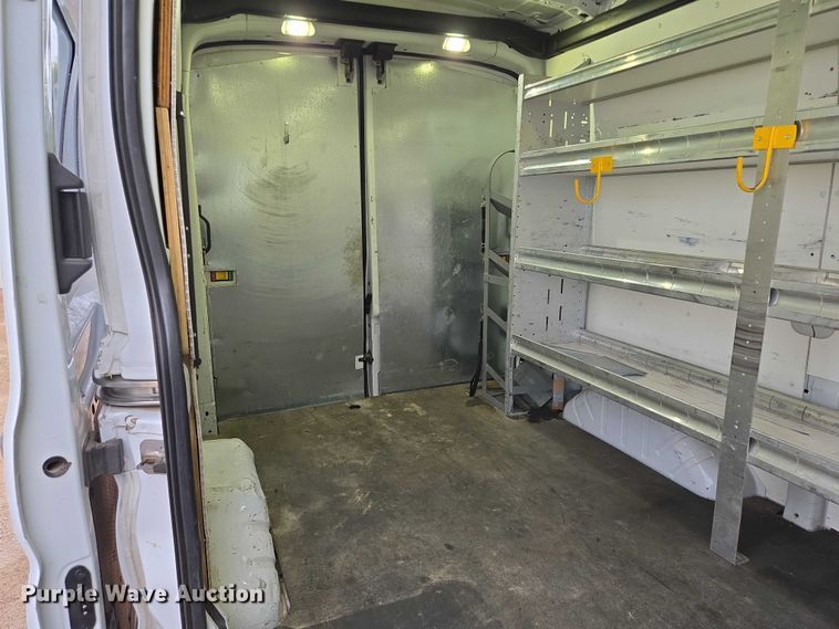 image for item DY1203 2017 Ford Transit van