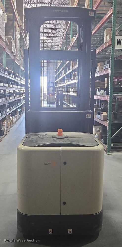 image for item DY1235 2016 Crown SP3520-30 order picker