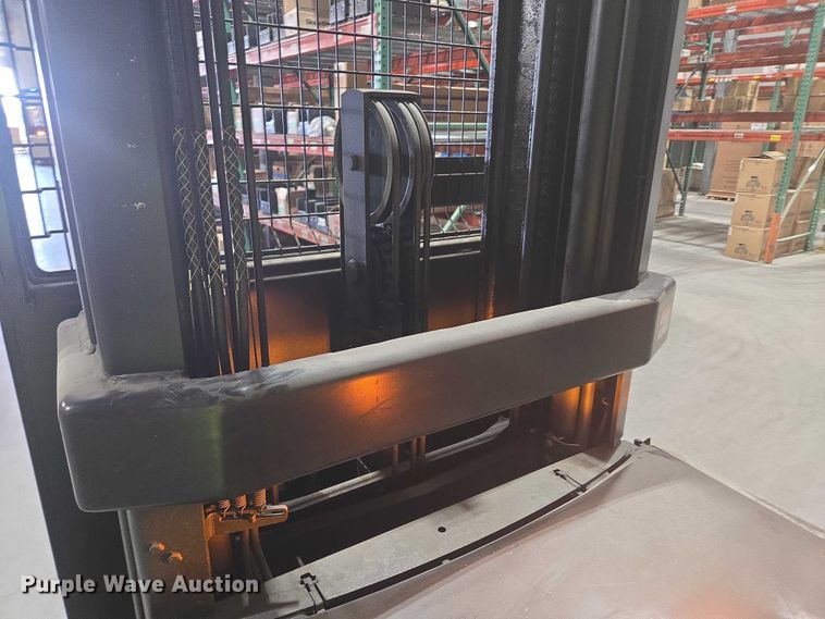 image for item DY1235 2016 Crown SP3520-30 order picker