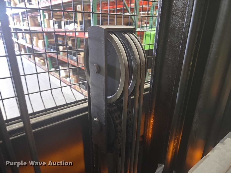 image for item DY1235 2016 Crown SP3520-30 order picker