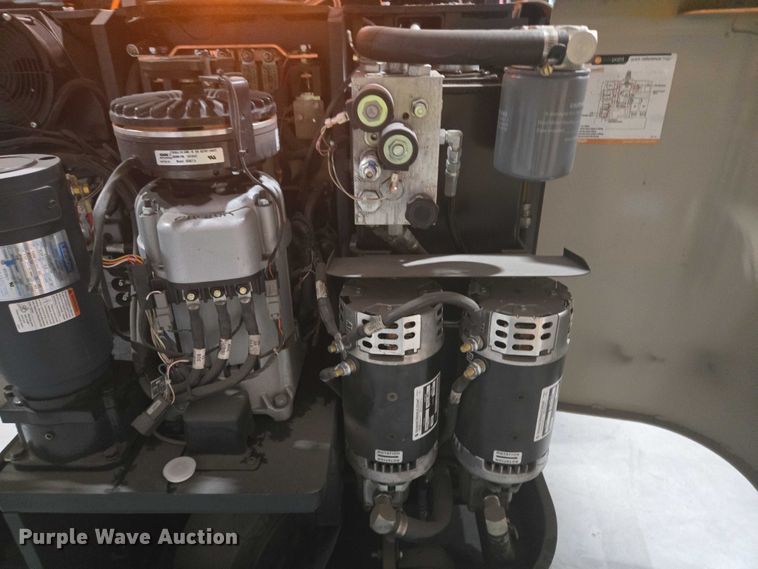 image for item DY1235 2016 Crown SP3520-30 order picker