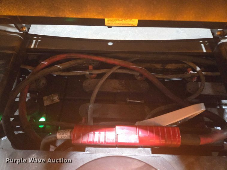 image for item DY1235 2016 Crown SP3520-30 order picker