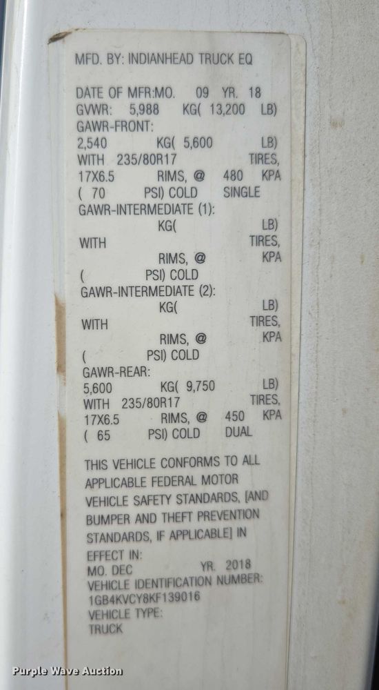 image for item DY1241 2019 Chevrolet Silverado 3500HD Crew Cab flatbed pickup truck