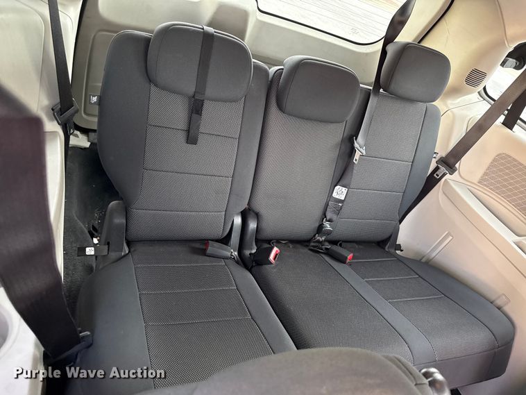 image for item DY8182 2009 Dodge Grand Caravan van